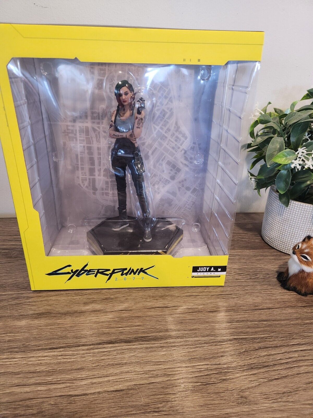 Cyberpunk 2077 Judy Alvarez 9-Inch Figure