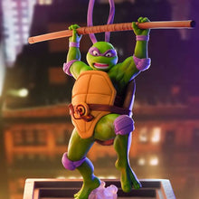 Load image into Gallery viewer, Teenage Mutant Ninja Turtle Donatello Super Figure Collection 1:10 Scale Figurine
